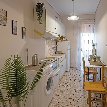 Serenity & Cozy Apartment Kalamata Exterior photo